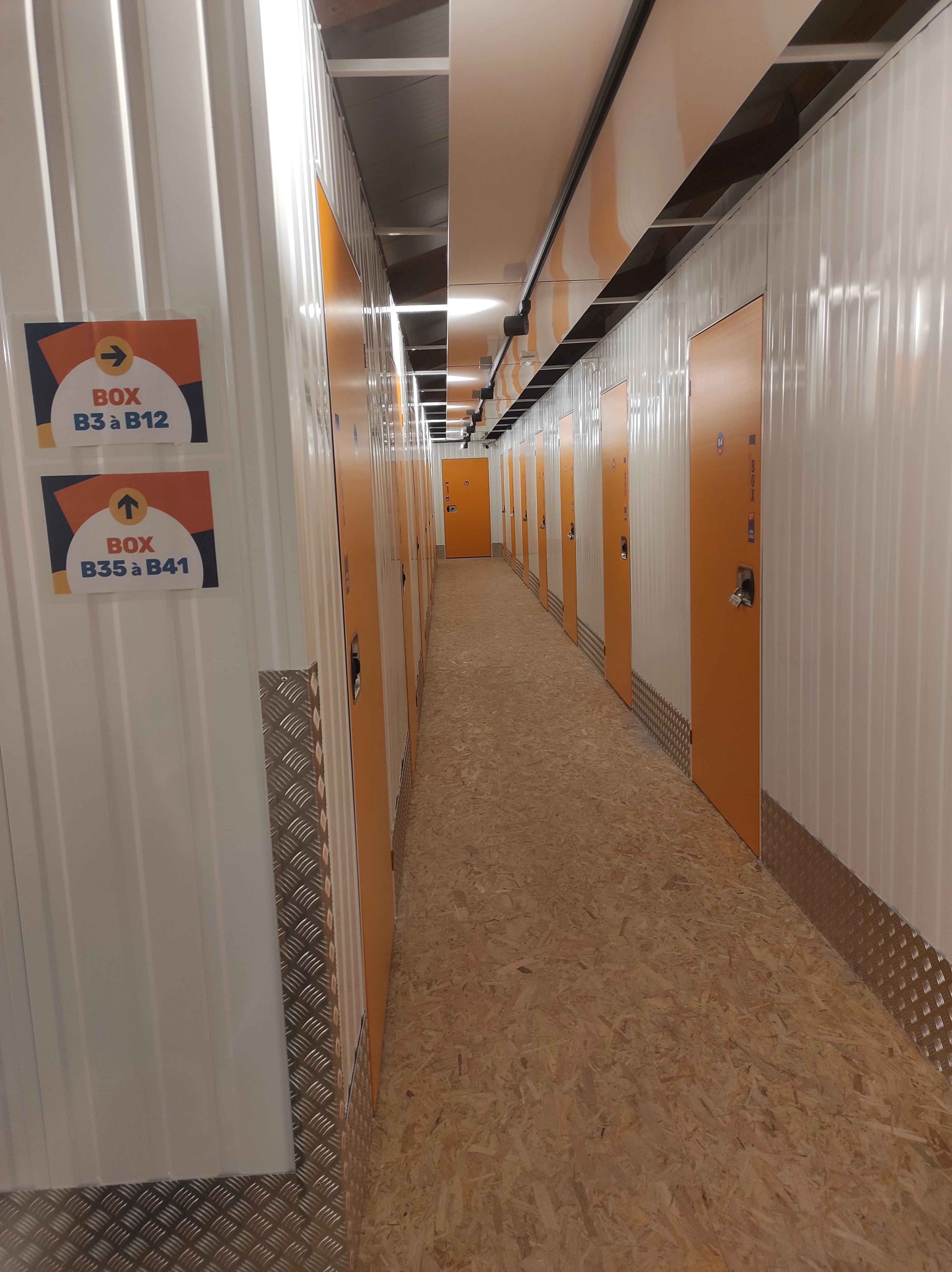 garde-meuble-orchamps-vennes-7