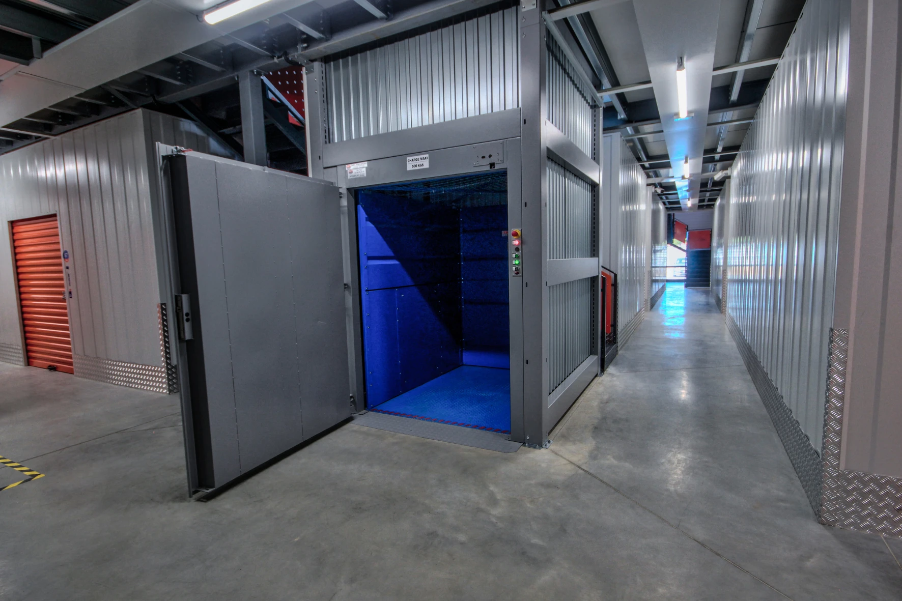 monte charge saint-brieuc